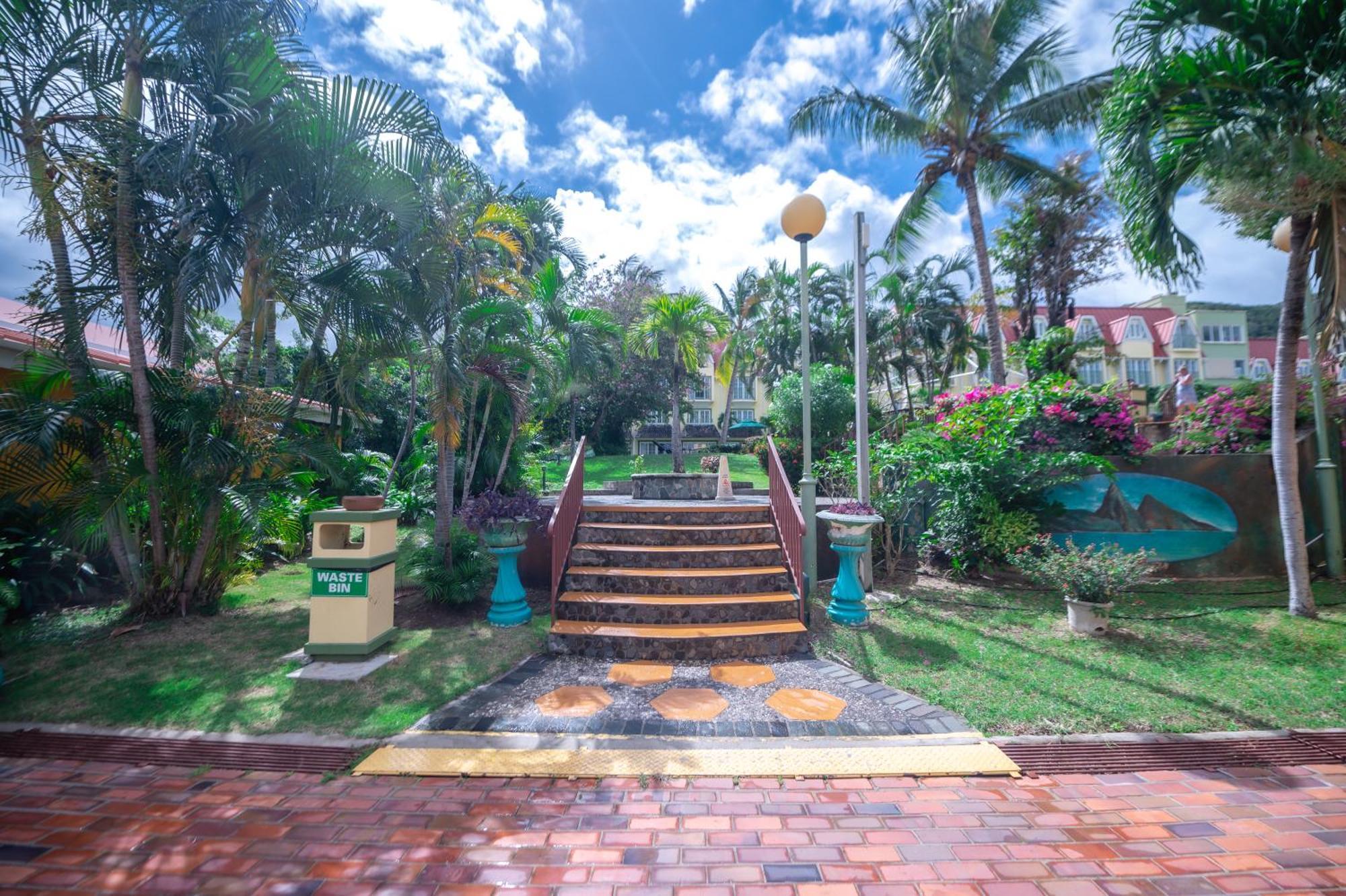 Coco Palm Hotel Gros Islet Exterior photo